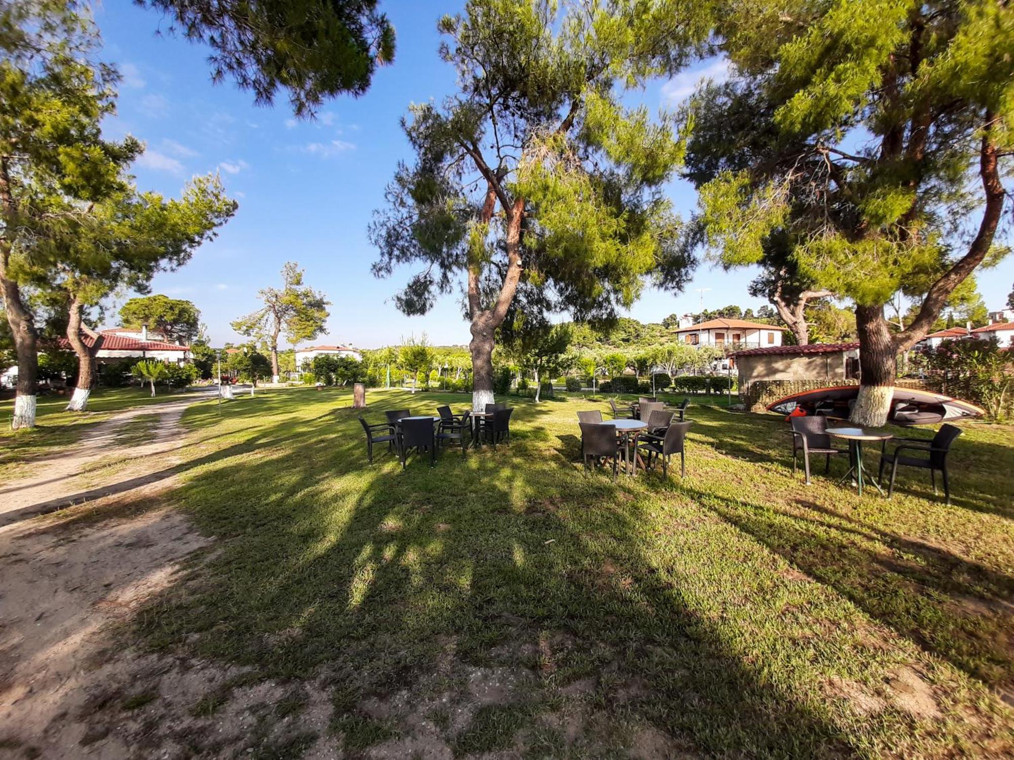 Sapfo Beach Studios Nikiti  Exterior foto